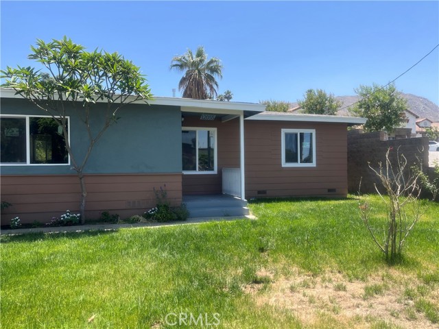 12055 Mount Vernon Avenue, Grand Terrace CA: https://media.crmls.org/medias/86bf859c-39cf-47d1-b463-04b09e1fa5d9.jpg