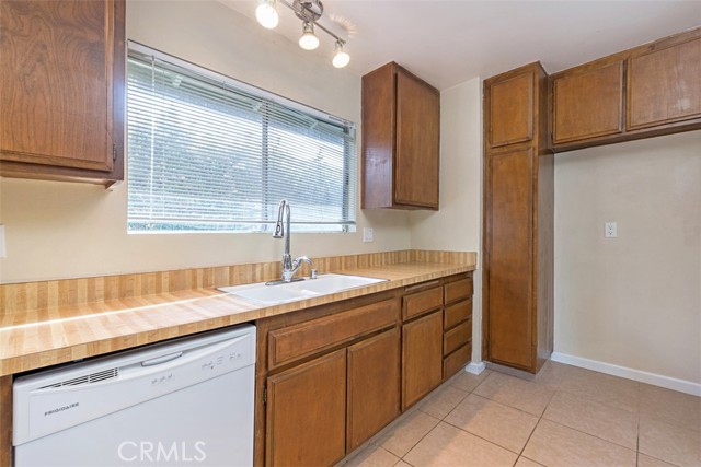 27041 Avenida Las Palmas #B, Dana Point CA: https://media.crmls.org/medias/86bff2e4-4a5a-4edf-a0a5-ca19dc38ea2a.jpg