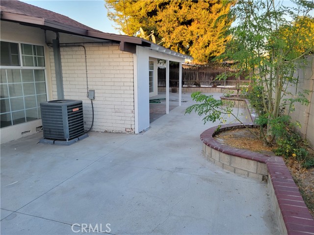 Image 2 for 2158 W Niobe Ave, Anaheim, CA 92804