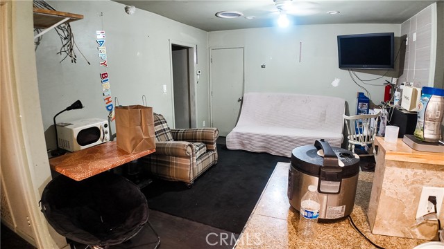 Detail Gallery Image 11 of 32 For 2719 Xavier, East Palo Alto,  CA 94303 - 7 Beds | 4 Baths