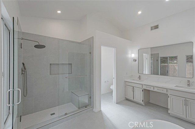 29608 Bright Spot Road, Highland CA: https://media.crmls.org/medias/86c00f16-8d2f-41af-922a-ae2a976e06dc.jpg