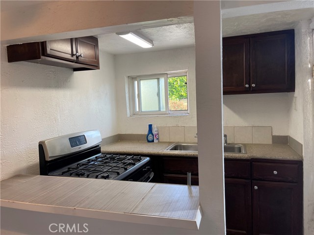 Detail Gallery Image 1 of 3 For 9100 S Denker Ave, Los Angeles,  CA 90047 - 1 Beds | 1 Baths