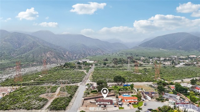7906 Appaloosa Court, Rancho Cucamonga CA: https://media.crmls.org/medias/86c0bb9f-6d50-43db-a3ee-95a871f9b136.jpg