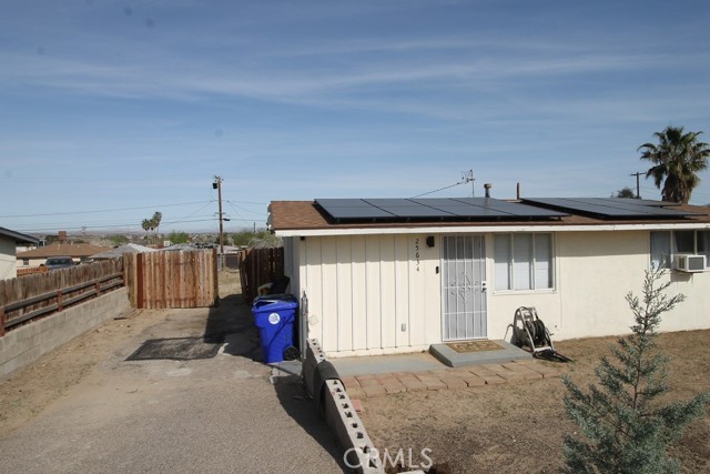 Detail Gallery Image 2 of 25 For 25634 Bejoal, Barstow,  CA 92311 - 2 Beds | 1 Baths