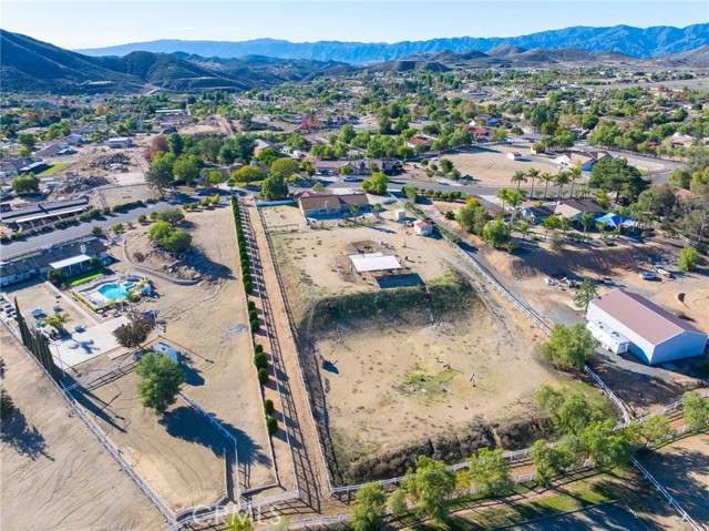 Detail Gallery Image 25 of 33 For 17874 El Mineral, Perris,  CA 92570 - 3 Beds | 2 Baths