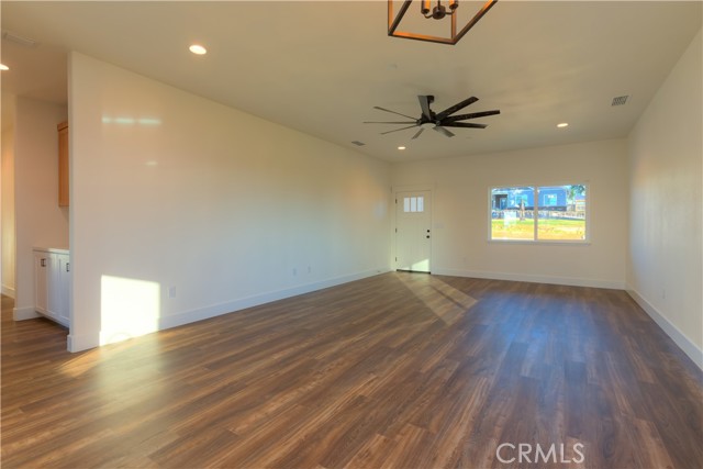 Detail Gallery Image 6 of 49 For 5489 South Libby Rd, Paradise,  CA 95969 - 2 Beds | 2 Baths