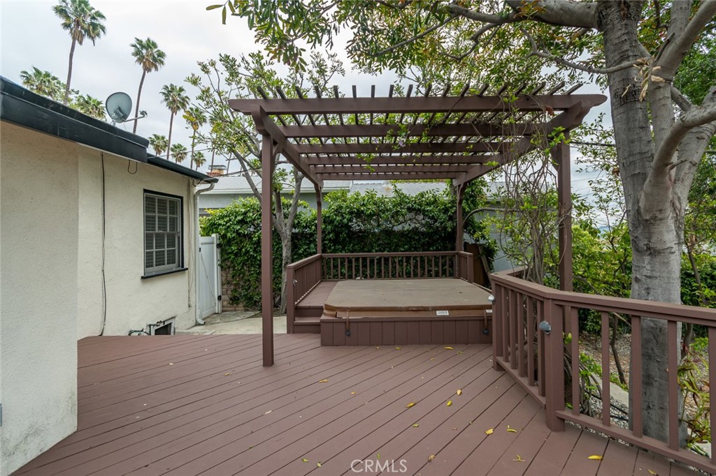 721 N Bel Aire DriveBurbank img 32