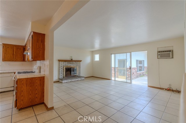 Detail Gallery Image 16 of 63 For 13233 Eastend Ave, Chino,  CA 91710 - 7 Beds | 3 Baths