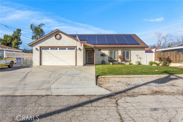 Detail Gallery Image 3 of 30 For 34862 Avenue D, Yucaipa,  CA 92399 - 3 Beds | 2 Baths