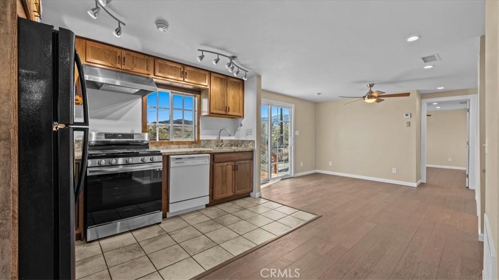 MLS #CV25254191 image #9