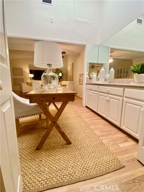 Detail Gallery Image 22 of 53 For 1880 Mckinney Way, M15-20b, Seal Beach,  CA 90740 - 2 Beds | 2 Baths