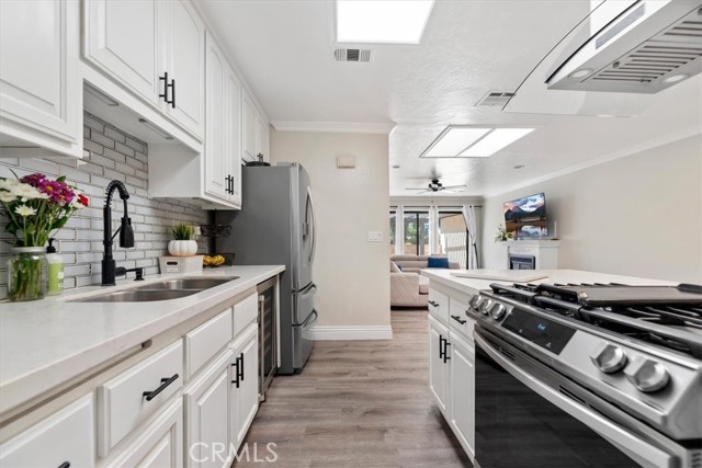 Detail Gallery Image 23 of 56 For 2764 Tropicana, Riverside,  CA 92504 - 4 Beds | 2 Baths