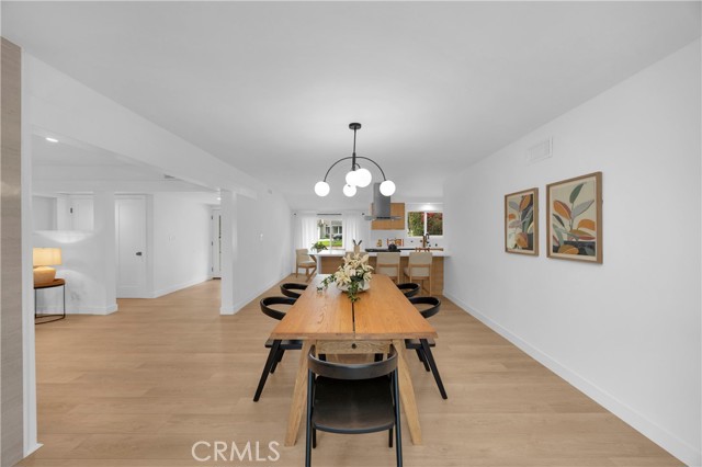 Detail Gallery Image 13 of 30 For 16938 Knapp St, Northridge,  CA 91343 - 3 Beds | 2/1 Baths