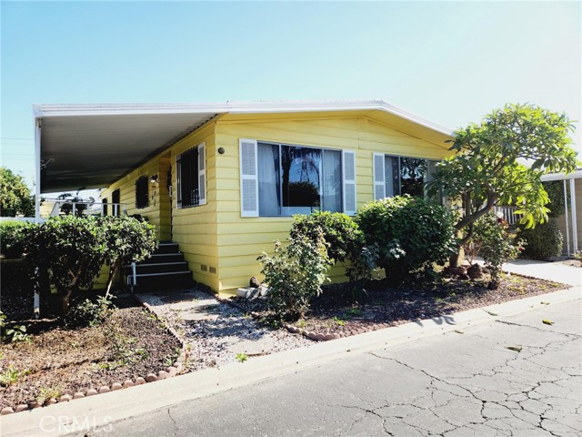 Detail Gallery Image 3 of 39 For 3595 Santa Fe Ave #295,  Long Beach,  CA 90810 - 2 Beds | 2 Baths