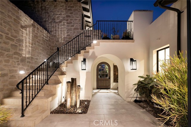 Detail Gallery Image 10 of 12 For 7 Water Port, Newport Coast,  CA 92657 - 4 Beds | 4/1 Baths