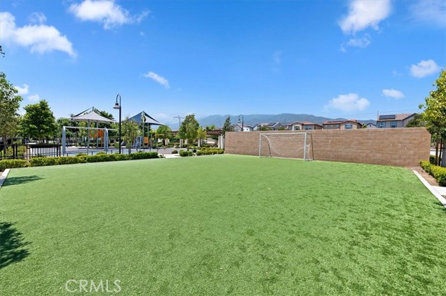 Detail Gallery Image 35 of 53 For 15699 Slowik Ct, Fontana,  CA 92336 - 4 Beds | 3/1 Baths