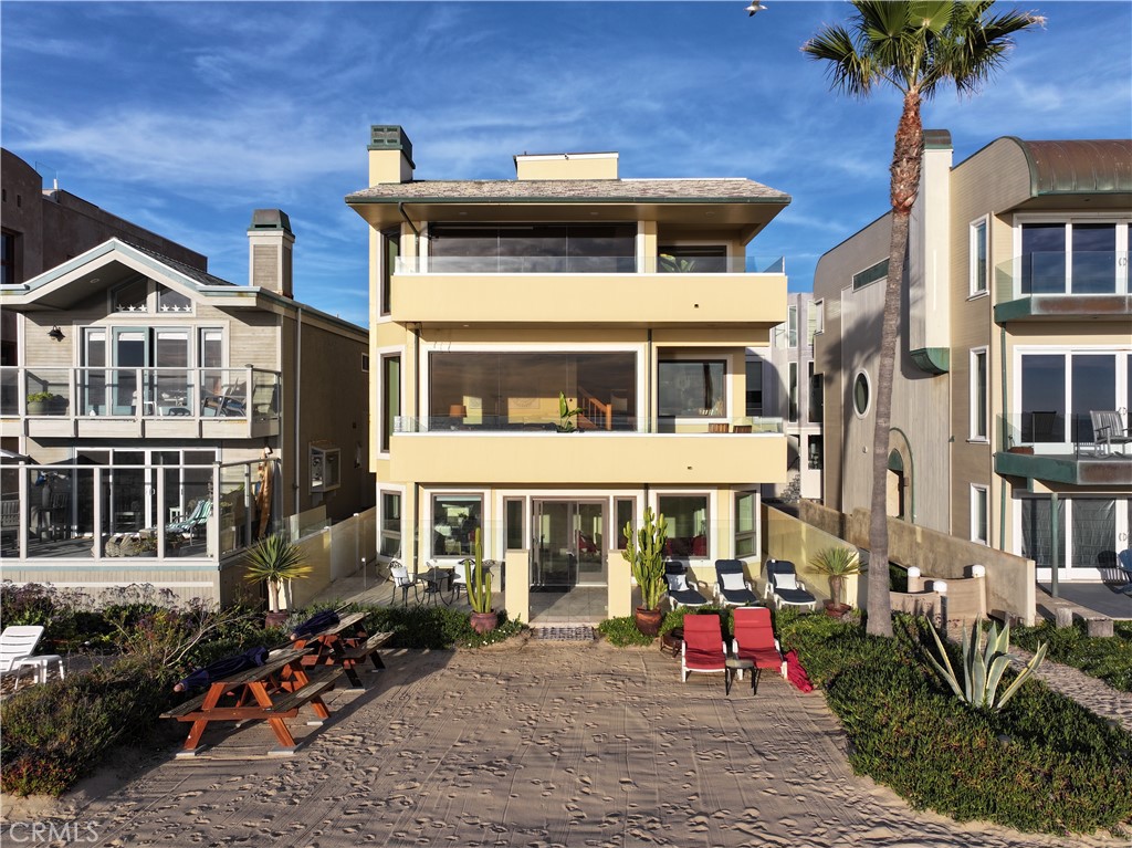 72 Surfside Ave. A #A