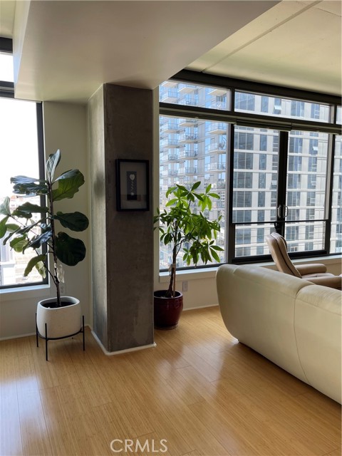 Detail Gallery Image 12 of 28 For 1111 S Grand #1015,  Los Angeles,  CA 90015 - 2 Beds | 2 Baths