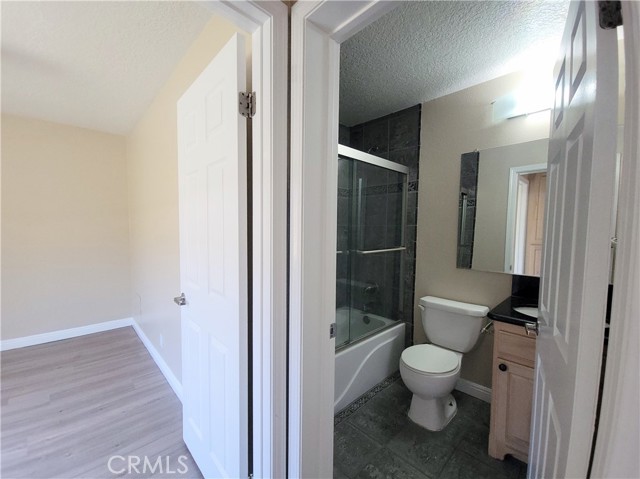 Detail Gallery Image 9 of 15 For 1201 Belmont Ave. #302,  Long Beach,  CA 90804 - 2 Beds | 2 Baths