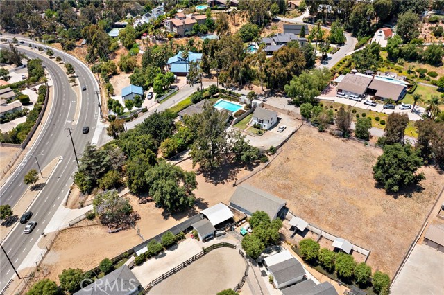 Detail Gallery Image 11 of 68 For 7603 E Santiago Canyon Rd, Orange,  CA 92869 - 4 Beds | 2/1 Baths