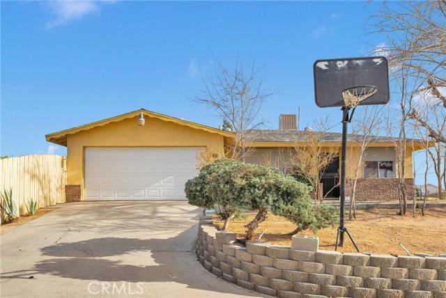 15539 Topango Rd., Victorville CA: https://media.crmls.org/medias/86c7e33c-9c4b-480a-94fa-8de01f122490.jpg