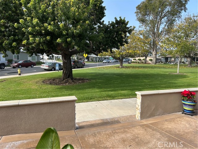 Detail Gallery Image 2 of 25 For 13860 Saint Andrews Drive 61g,  Seal Beach,  CA 90740 - 2 Beds | 2 Baths