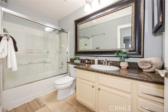 Detail Gallery Image 16 of 28 For 2400 Del Mar Way #108,  Corona,  CA 92882 - 2 Beds | 2 Baths