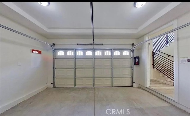 7792 Liberty Drive, Huntington Beach CA: https://media.crmls.org/medias/86c8a174-9421-4cb5-98a4-2f7de43211be.jpg