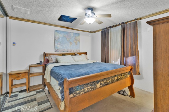 Detail Gallery Image 32 of 70 For 7929 Mono, Hesperia,  CA 92345 - 3 Beds | 2 Baths