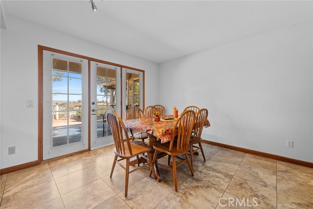 Detail Gallery Image 51 of 62 For 26100 Calle Corveta, Temecula,  CA 92590 - 4 Beds | 2/1 Baths