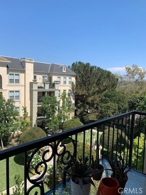 Detail Gallery Image 7 of 16 For 3467 Watermarke Pl, Irvine,  CA 92612 - 1 Beds | 1 Baths