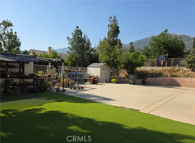 6742 N Chason Way, San Bernardino CA: https://media.crmls.org/medias/86cb169c-3206-4ad8-bd62-3309431c498a.jpg