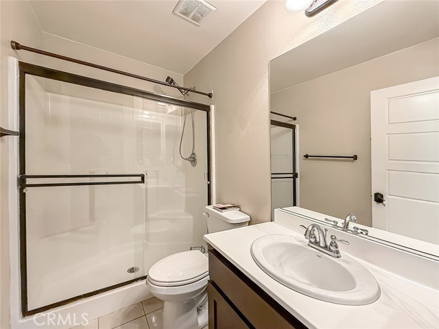 Image 20 of 49 For 458 Edgewood Drive