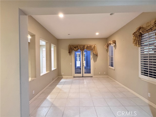 Detail Gallery Image 7 of 22 For 2946 Muir Trail Dr, Fullerton,  CA 92833 - 4 Beds | 3/1 Baths