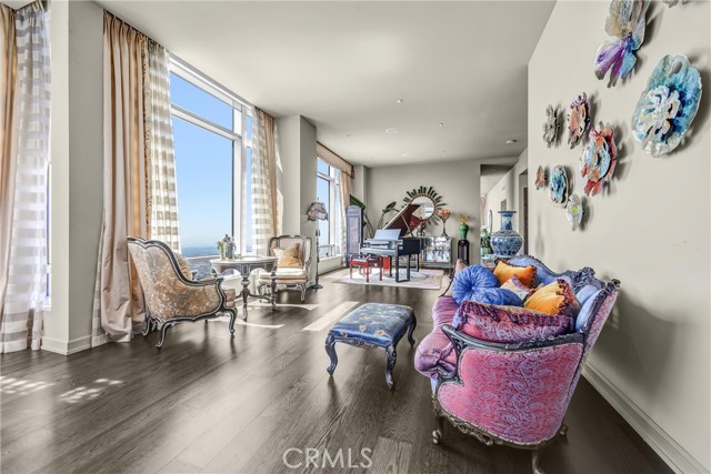 Detail Gallery Image 9 of 56 For 900 W Olympic Bld 50a,  Los Angeles,  CA 90015 - 3 Beds | 4 Baths