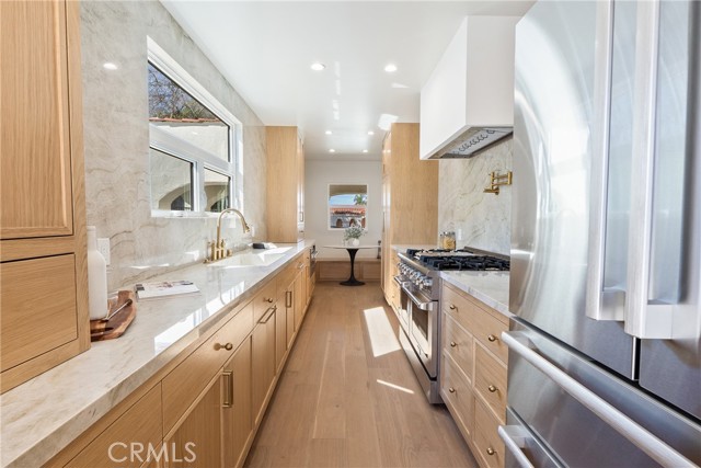 3924 Dublin Avenue, Los Angeles CA: https://media.crmls.org/medias/86ce70bb-ef9b-46ef-b4fd-269b66c6841e.jpg