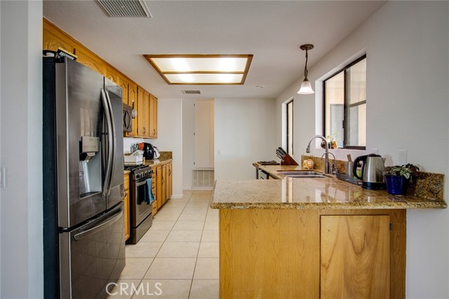 Detail Gallery Image 10 of 41 For 5750 Hall Ln, Twentynine Palms,  CA 92277 - 3 Beds | 2 Baths