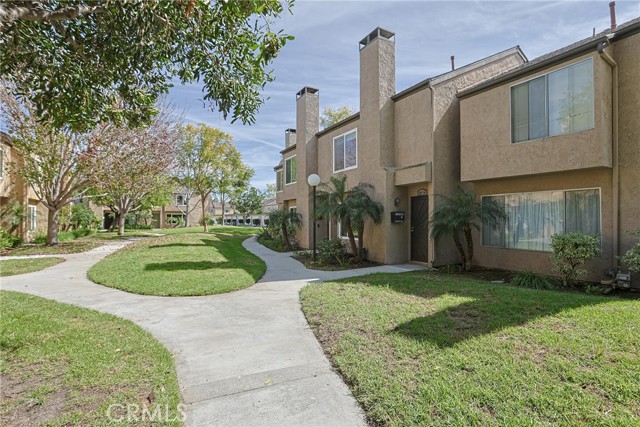 Detail Gallery Image 5 of 48 For 10779 Chere Ct, Fountain Valley,  CA 92708 - 2 Beds | 1/1 Baths