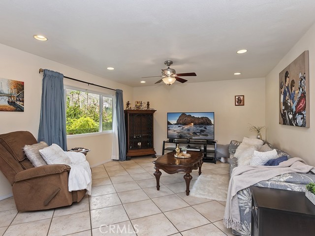 Image 9 for 1950 Palm Canyon DR #162