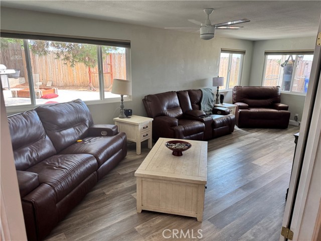 Detail Gallery Image 23 of 25 For 40451 Rome Beauty Way, Cherry Valley,  CA 92223 - 4 Beds | 2 Baths