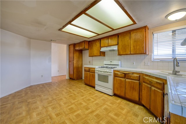 510 Robert Court, Nipomo CA: https://media.crmls.org/medias/86d29e2b-c7dd-437c-8f02-38325fbb16a3.jpg