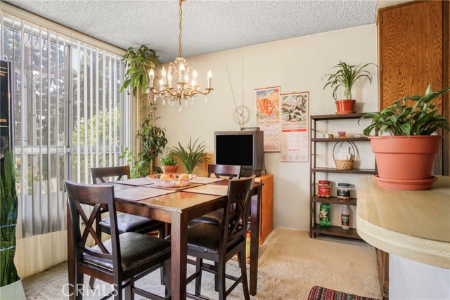 13903 Sherman Way, Van Nuys CA: https://media.crmls.org/medias/86d336a6-945c-4fc6-8acc-afddb1b8f950.jpg