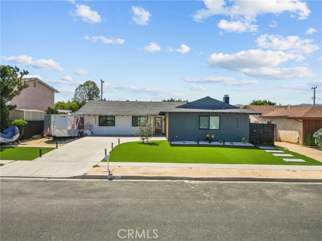 Front Image Thumbnail for CRSR26026039