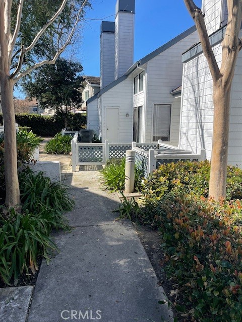 Detail Gallery Image 5 of 34 For 73 Fallingstar, Irvine,  CA 92614 - 2 Beds | 2 Baths