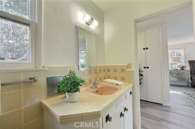 Detail Gallery Image 21 of 32 For 330 N Madison Ave, Monrovia,  CA 91016 - 2 Beds | 2 Baths