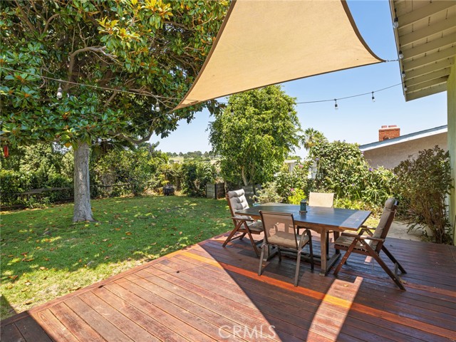 Outdoor dining area