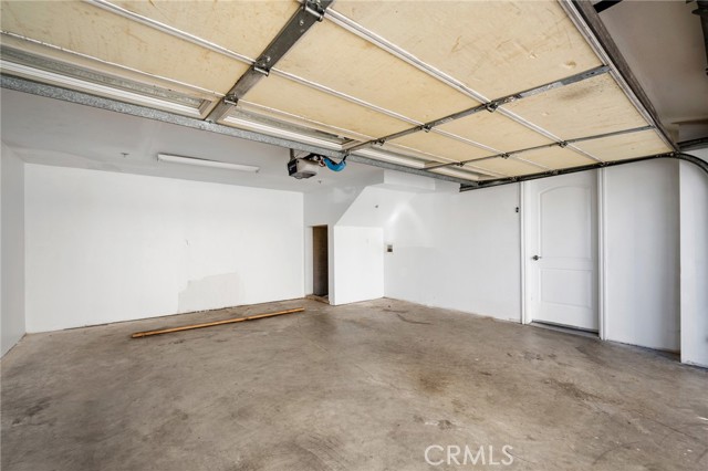 Detail Gallery Image 29 of 30 For 6831 Valmont St #1,  Tujunga,  CA 91042 - 3 Beds | 2/1 Baths