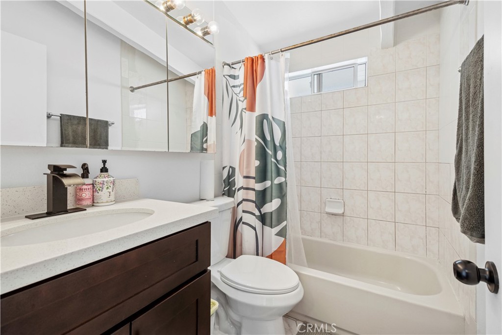 MLS #NP25192406 image #12