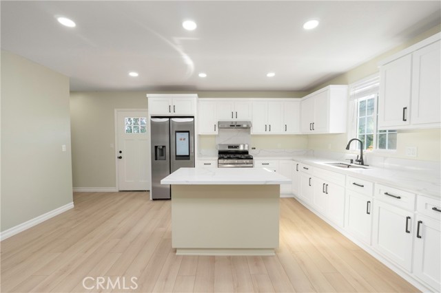 Detail Gallery Image 16 of 22 For 3895 Castleman, Riverside,  CA 92503 - 2 Beds | 2 Baths