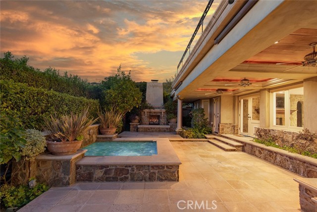 Detail Gallery Image 37 of 46 For 517 Emerald Bay, Laguna Beach,  CA 92651 - 4 Beds | 4 Baths